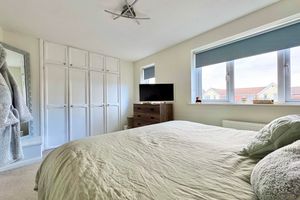 Bedroom - click for photo gallery
